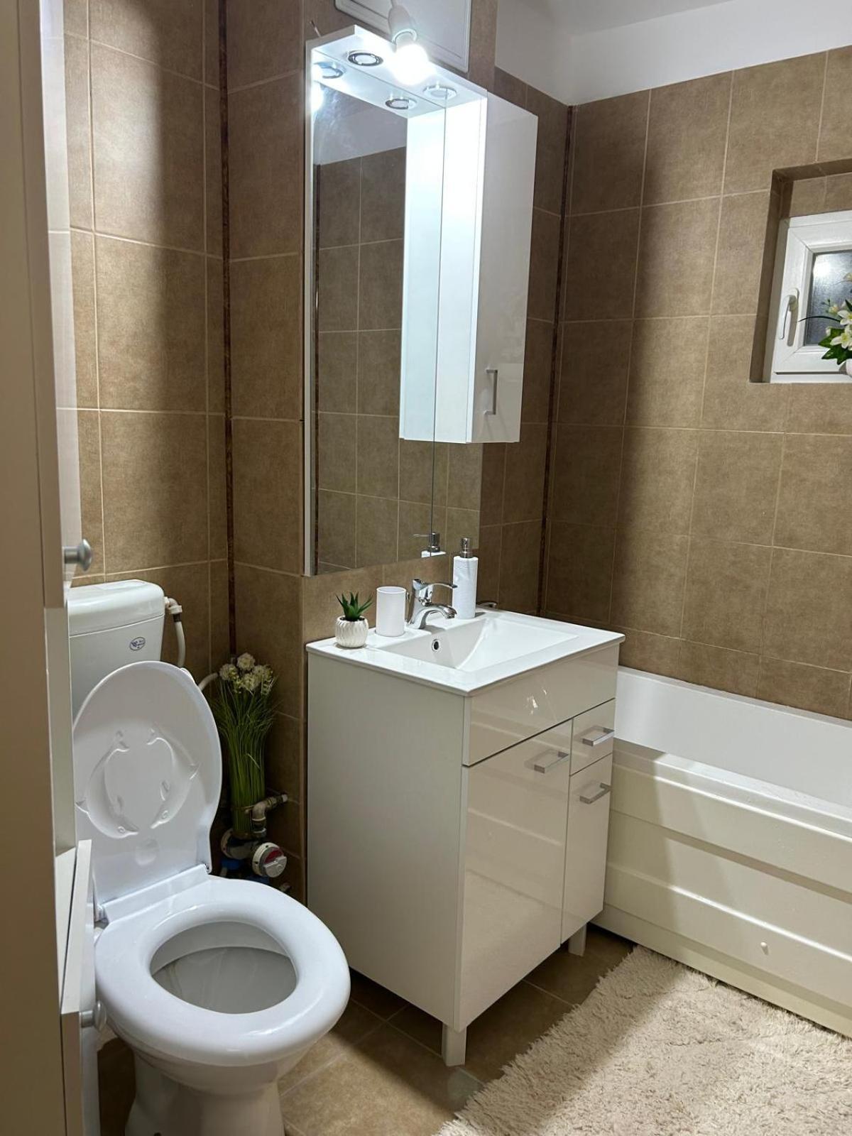 Jasminique Suite Craiova Exterior foto